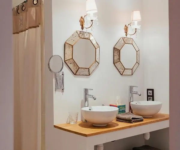 بيت ضيافة 2 Pas Sages La Roche-Chalais